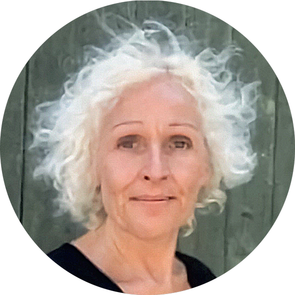 Anne Windfeldt underviser i TriYoga flere steder i København